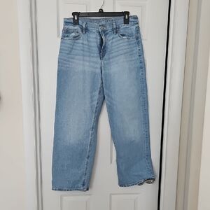 American Eagle Outfitters Light Wash Relaxed Jeans